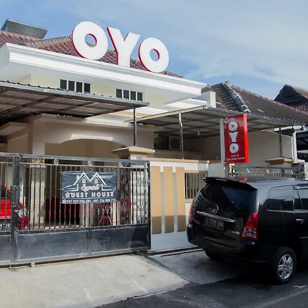 Oyo 314 Emas 23 Guest House Syariah Malang Buitenkant foto